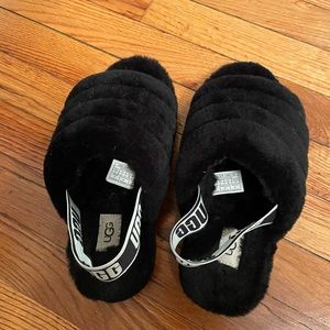 Ugg fluff yea slippers